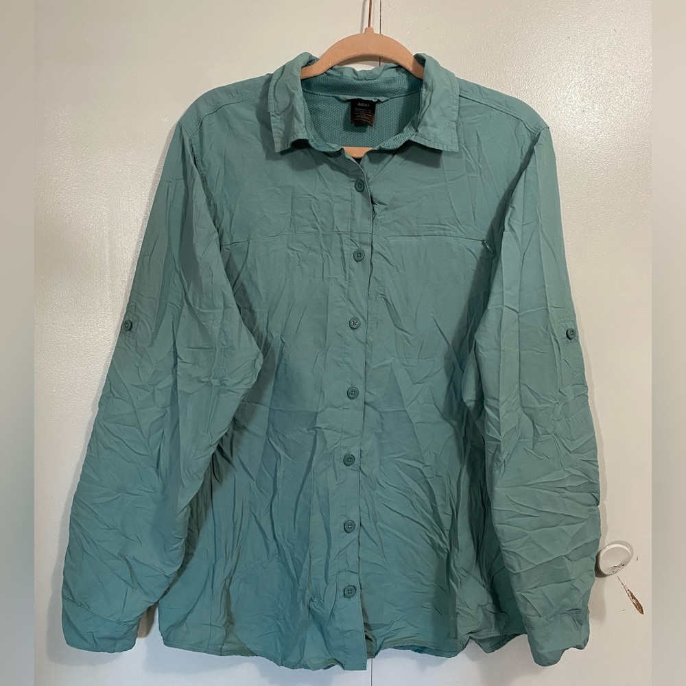 REI Light Teal Button-Up Breathable Shirt size XL